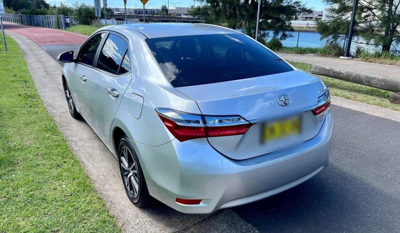 
								2017 Toyota Corolla ZR full									