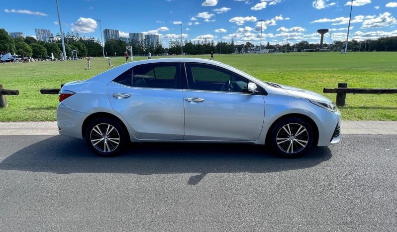 
								2017 Toyota Corolla ZR full									