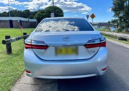 
										2017 Toyota Corolla ZR full									