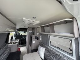 
										2021 Renault Master 19feet Camper full									